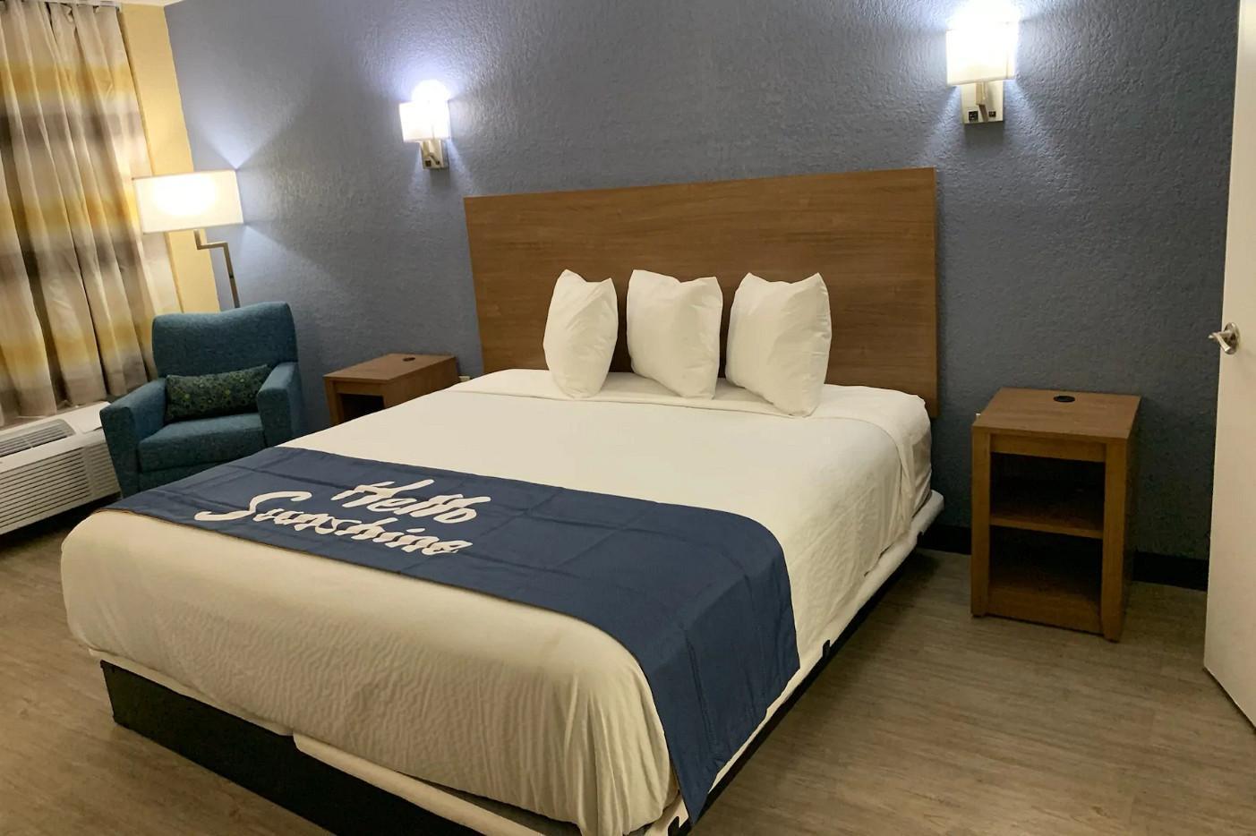 Days Inn by Wyndham Apopka/Orlando Bagian luar foto