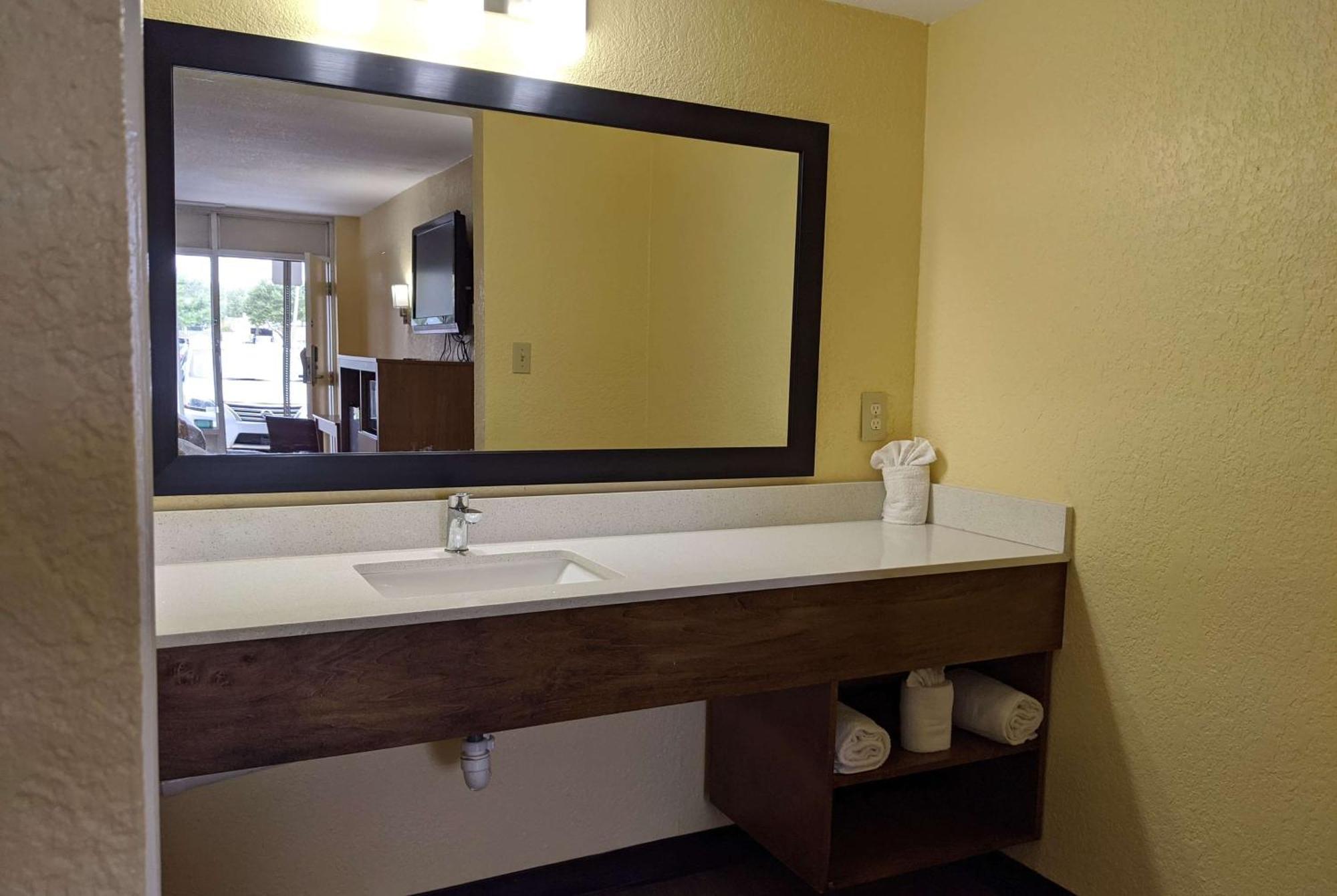 Days Inn by Wyndham Apopka/Orlando Bagian luar foto