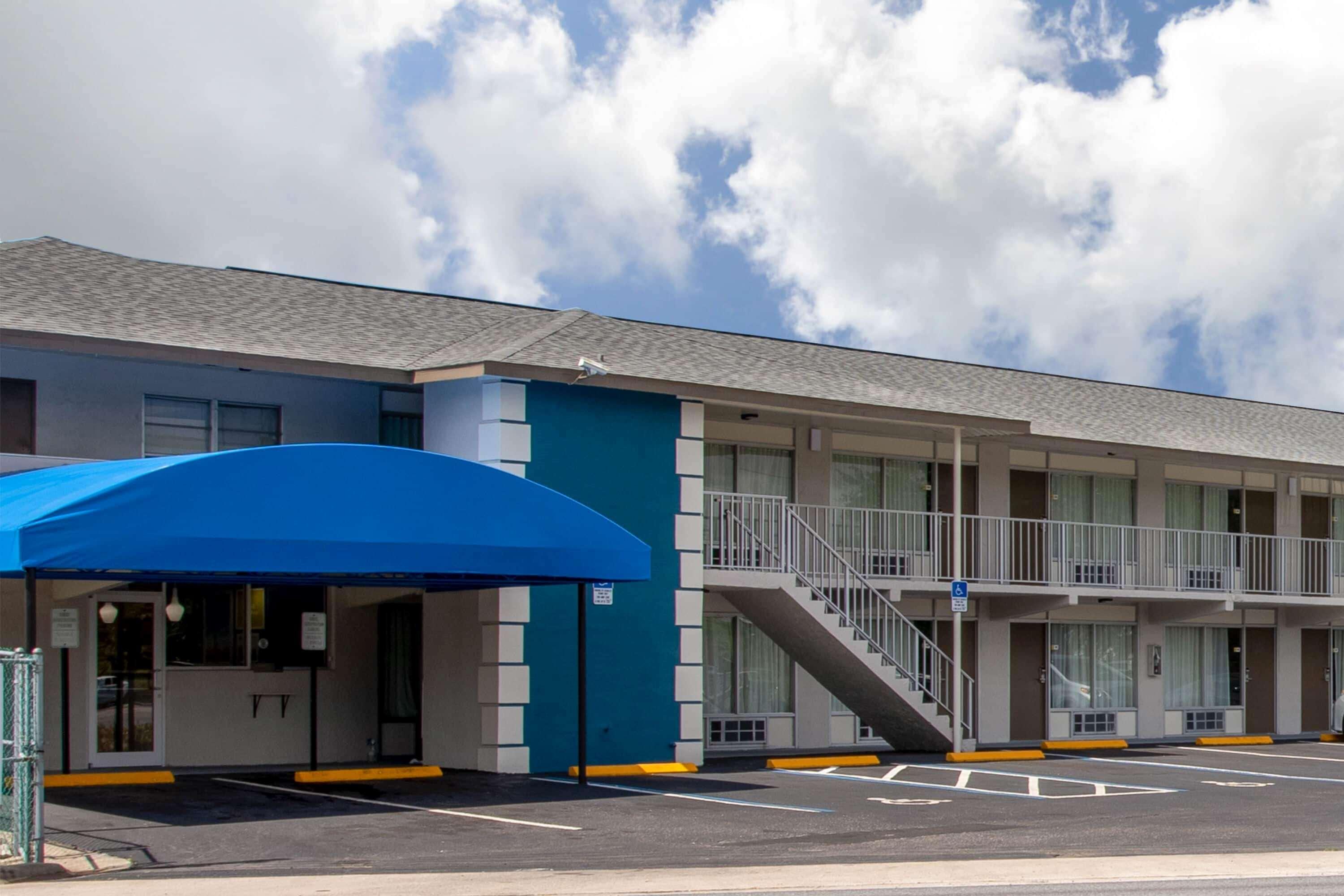 Days Inn by Wyndham Apopka/Orlando Bagian luar foto