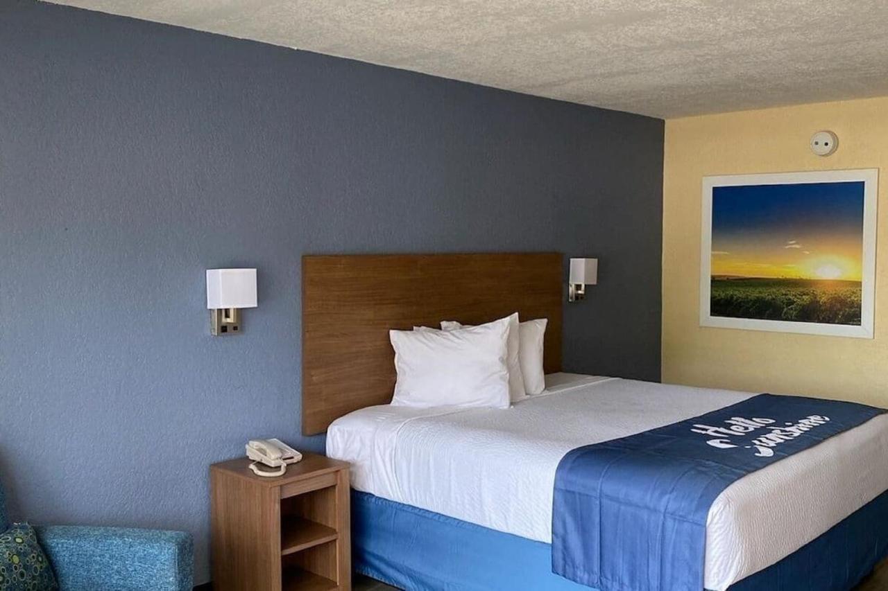 Days Inn by Wyndham Apopka/Orlando Bagian luar foto